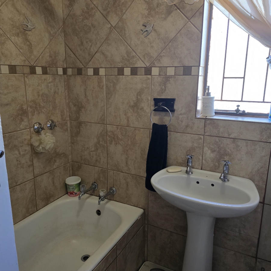 3 Bedroom Property for Sale in Kuruman Northern Cape